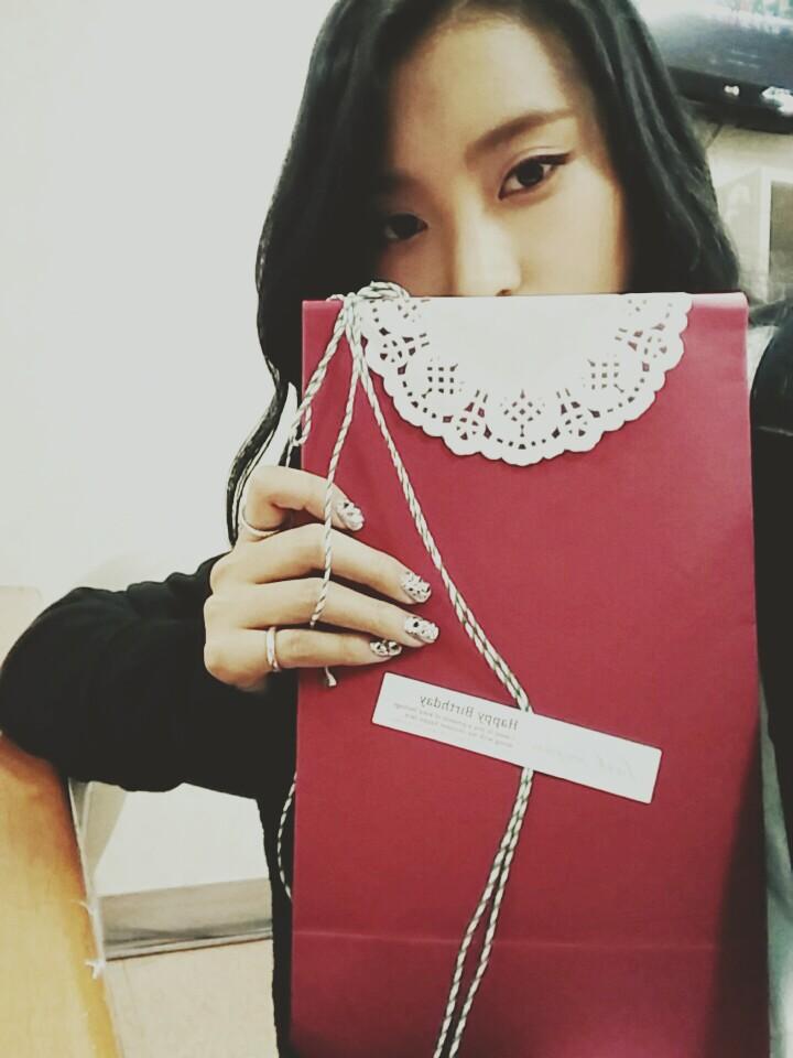 [보라] 곧 서준오빠 생일이라고 나에게도 선물을!! 서준오빠팬분들~ 잘먹겠습니당~^^*