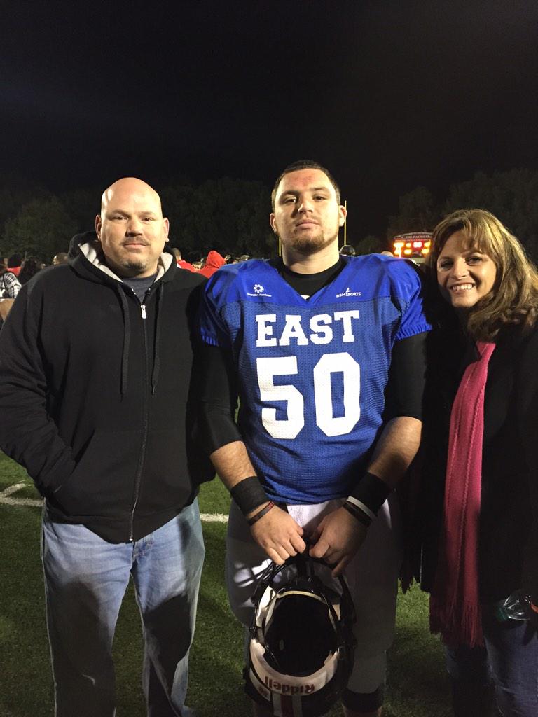 teammomjen's tweet photo. Excited and proud to see my son in the @CFAllStarGame! @mikedlionsfan @MattDuquette75 http://t.co/rO8ryJsxR2