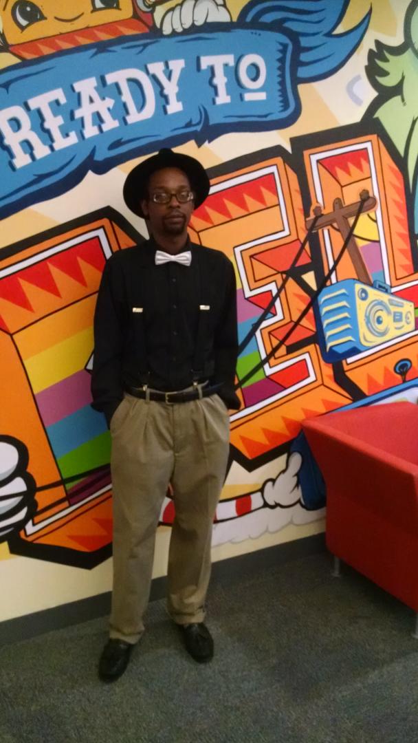 patrickfassnac1's tweet image. Now, THAT'S how u run for Student Council Prez! Vote for Demetrius! #OnlyAtExcel #ProudlyGEI @AustinGoodwill