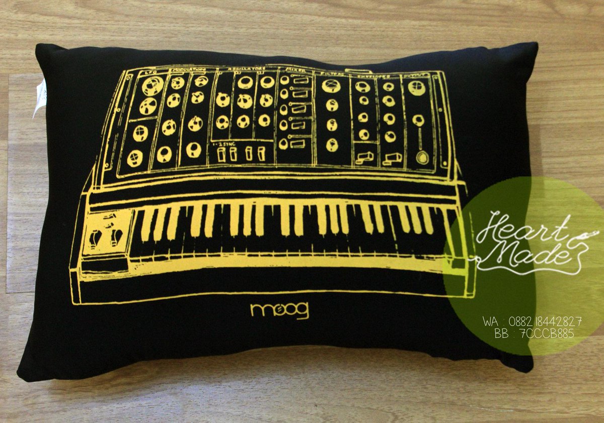 Selamat mlm mas <a href="/kurawa/">RUDI VALINKA</a> , bisa tolong bantu RT mas?  ready stock : Travel Pillow (Keyboard). Terima kasih banyak :))