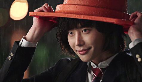 KpopersINDRoom's tweet photo. Orang tamvan mah bebas ya ngelakuin apa aja tetep, aja ganteeng~ #KIRPictSpam http://t.co/Dw9U0yNnKN
