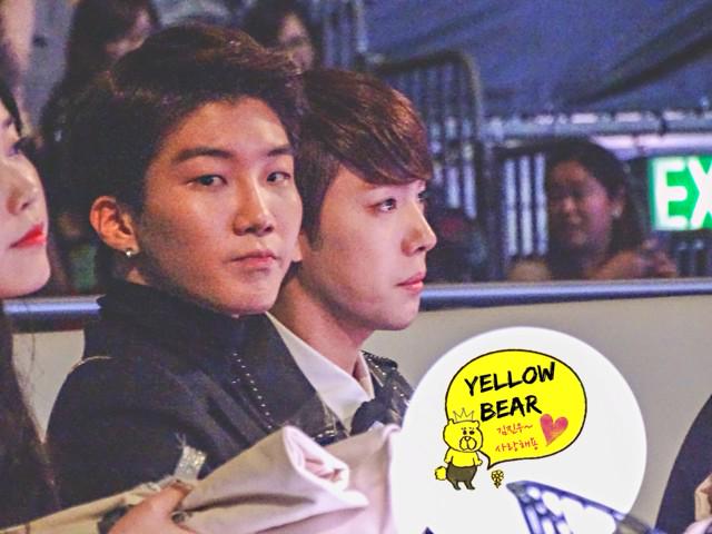 B4q_nI9CcAEC0q3.jpg:large