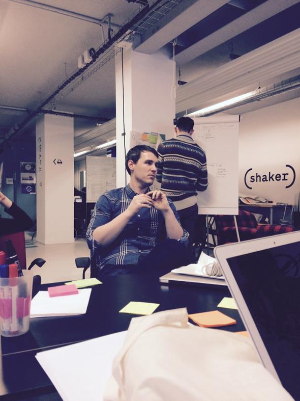 fhumblot's tweet photo. Great workshop abt how to manage alumni community @atshannon1 #ACCSUM @numaparis http://t.co/MeeQNGh6Pv