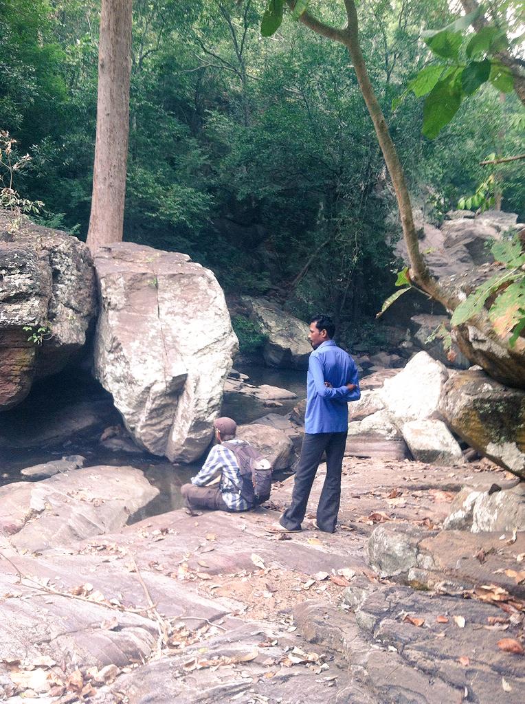 NotThatIndia's tweet photo. Visite de Satkosia sanctuary. On n'a pas pu y rester la nuit comme prévu mais on a passé un bel aprem quand même! http://t.co/JJNojejizU