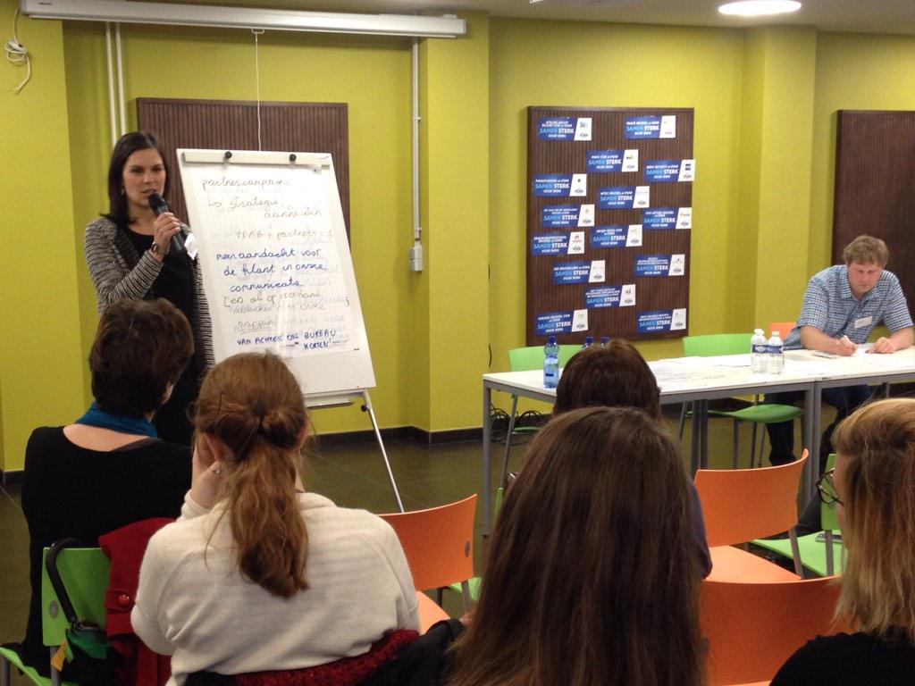 Sarah__Thomas's tweet image. Constructieve ideeën op #partnerdag  @vdab_be Bxl. Het belang van laagdrempelige communicatie voor werkzoekenden.