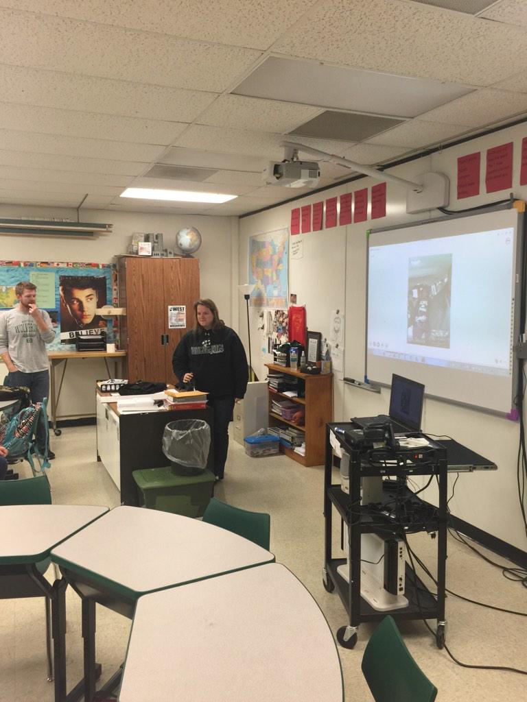 Student Cash Cab live streamed with #lync <a href="/msftLync/">Skype For Business</a> and a school van. Subject Review at next level!