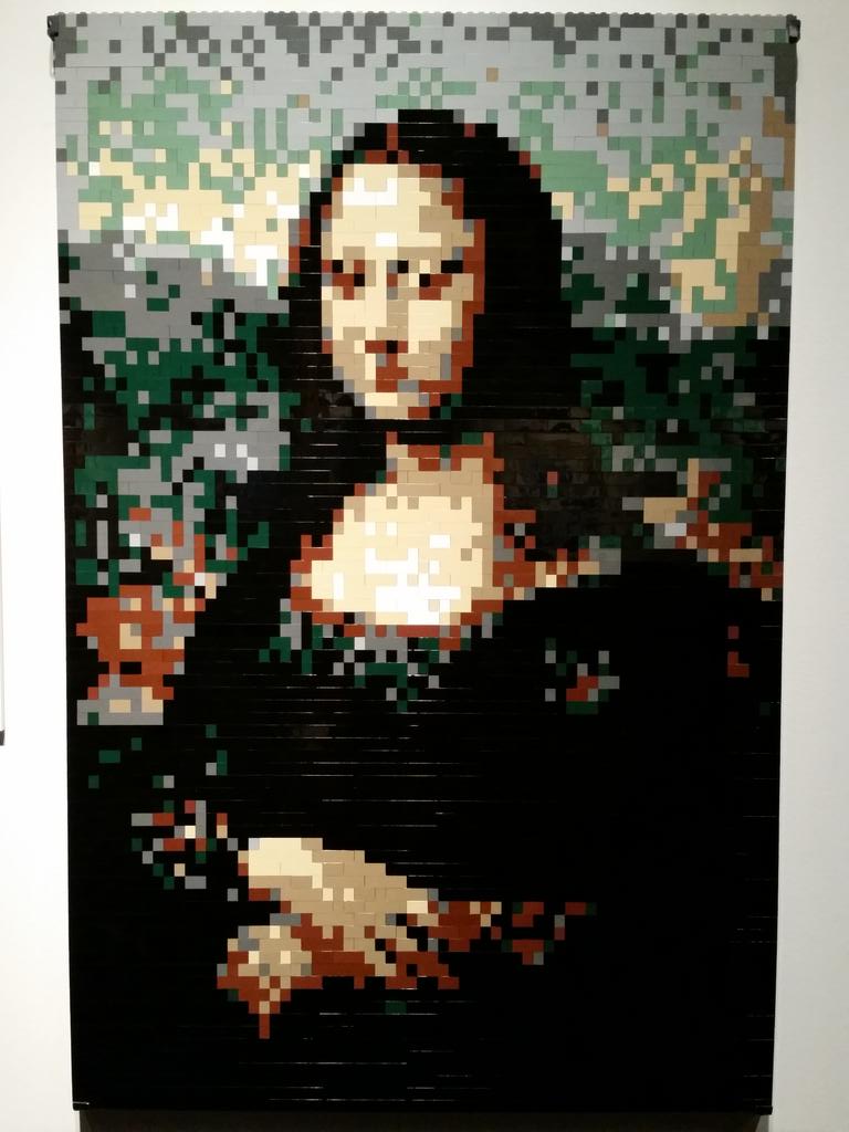 EmilybeingEmily's tweet image. Saw the Mona Lisa today #BostonBricks