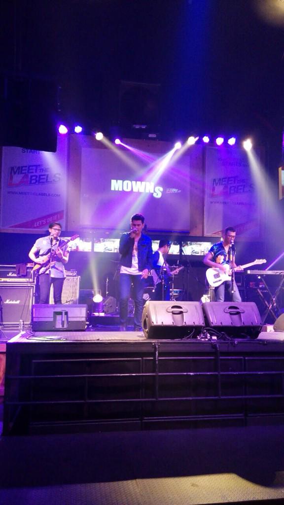 LAZoneid's tweet photo. Now! @MownsREP w/ challenge song, Don't Kill The Magic-Magic. Seddeeeep! #MTL2014Final http://t.co/VDyFp79n14