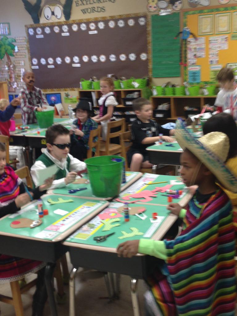 rhondaybrown's tweet image. HGC celebrate &quot;Christmas Around The World&quot;#HGCS2014