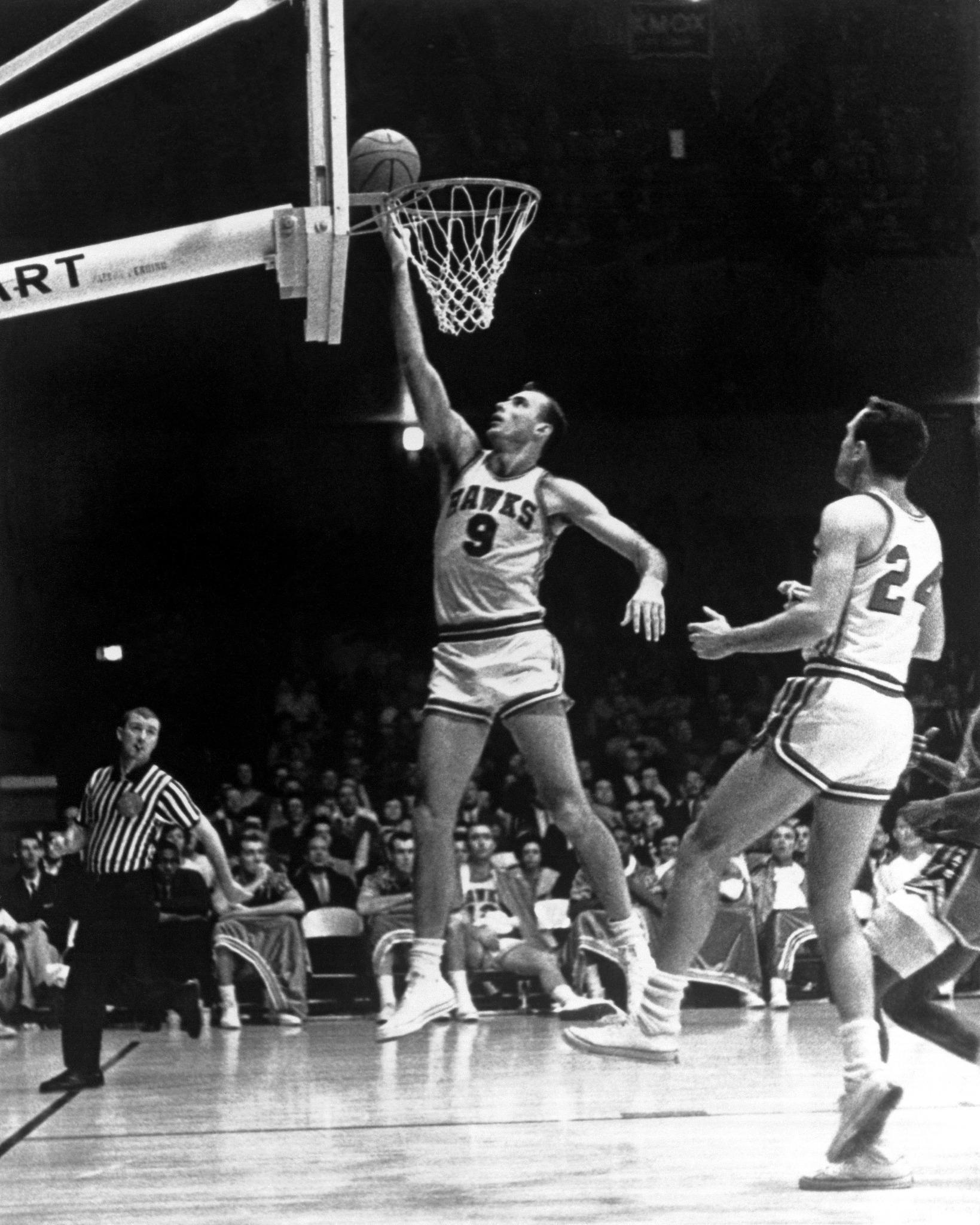 Ein Mal Champ. 2 Mal MVP. 4 Mal All-Star MVP - und seit heute 82 Jahre alt. Happy Birthday, Bob Pettit! 