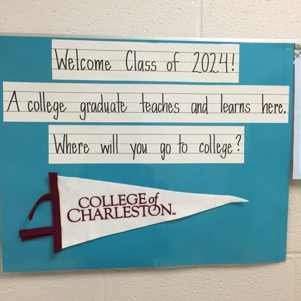 CofCVictoriaT's tweet photo. Oh you know, just encouraging students to attend the best school in the world! @CofC http://t.co/DDDynpBP0e