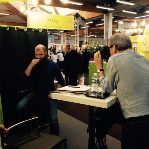 VirginiePlaza's tweet photo. Seb notre développeur web donne de sa personne pour les #fromages #perail #SISQA14 @ceriseResto http://t.co/33oSvS4j8A