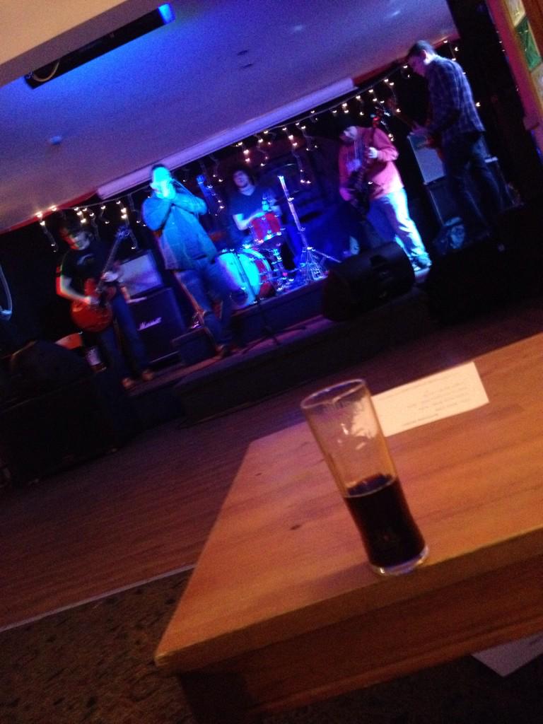 ManDownpPro's tweet photo. @playingfuck are pretty awesome at the Dolls tonight! http://t.co/FSkexFzeac