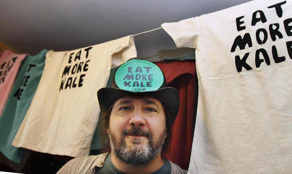 perryaprice's tweet photo. "the message is out: Don't mess with #Vermont" Bo Muller-Moore &amp; #eatmorekale win legal battle http://t.co/Xln3iXe1N1 http://t.co/K3vYx4yce7