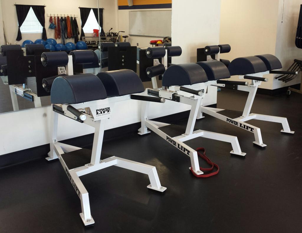 RUStrength's tweet photo. @SPNetwork Reinhart University. NAIA School outside Atlanta. 12 Power Lift combo racks (24 work stations). #RUStrong http://t.co/G6jOAPeaDl
