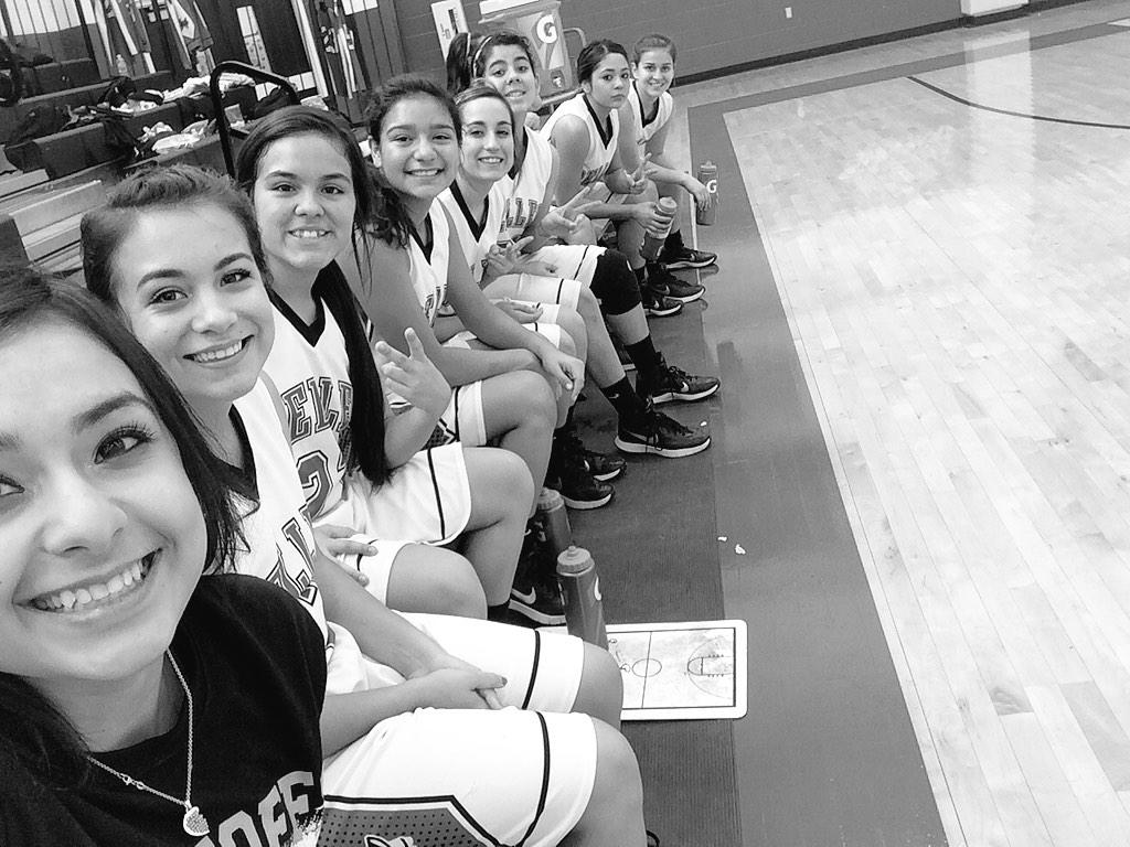 Q on Twitter: "These girls jacked my phone, lil 💩's http://t.co/0H5w4YhHsc"