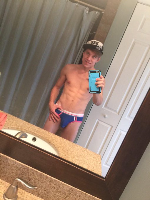 2 pic. More of my new undies from @andrewchristian #trophyboy #gay #gayporn http://t.co/ofMFR6qIQa