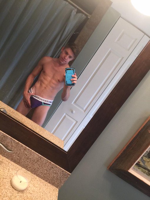 2 pic. Other new undies from @andrewchristian #trophyboy #gay #gayporn http://t.co/7bPF2rWVCb