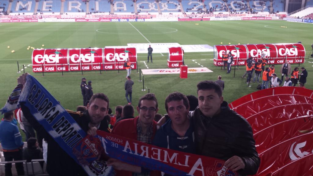 Nonitoo3's tweet photo. Que siente agus?? Esto esto esto no tiene palabras :)) @rafykasoriano23 @choco_clock http://t.co/VBd75HNr9L