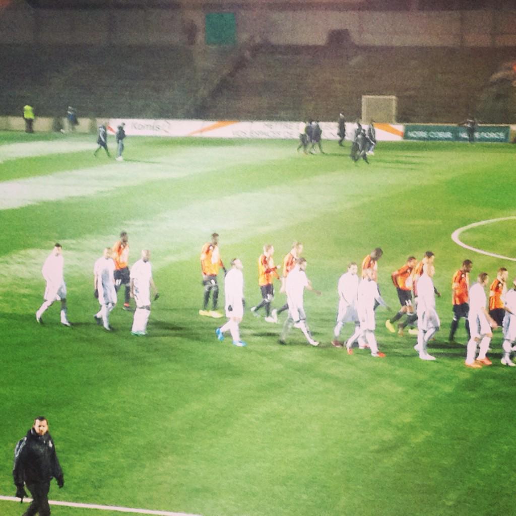 [15ème journée] Red Star FC - Dunkerque B4rVUw8CEAAk1ek