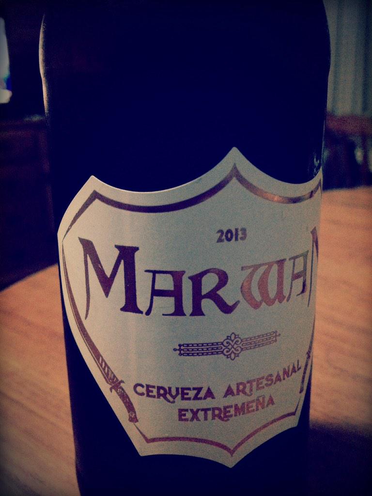 gelisbeth_s's tweet photo. Qué bien sienta una buena @cervezamarwan después de un día duro 😊 #Riquez http://t.co/9nVcojciET
