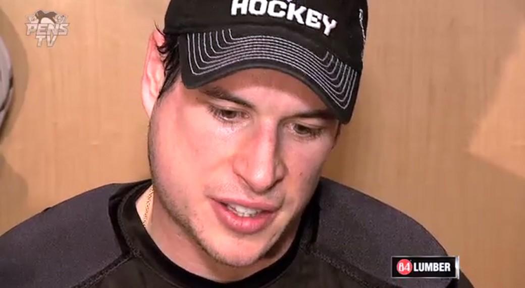 Sportsnet's tweet photo. Does Sidney Crosby have the mumps? http://t.co/R0uNgRRIW6 http://t.co/tb1lKAC5ZZ