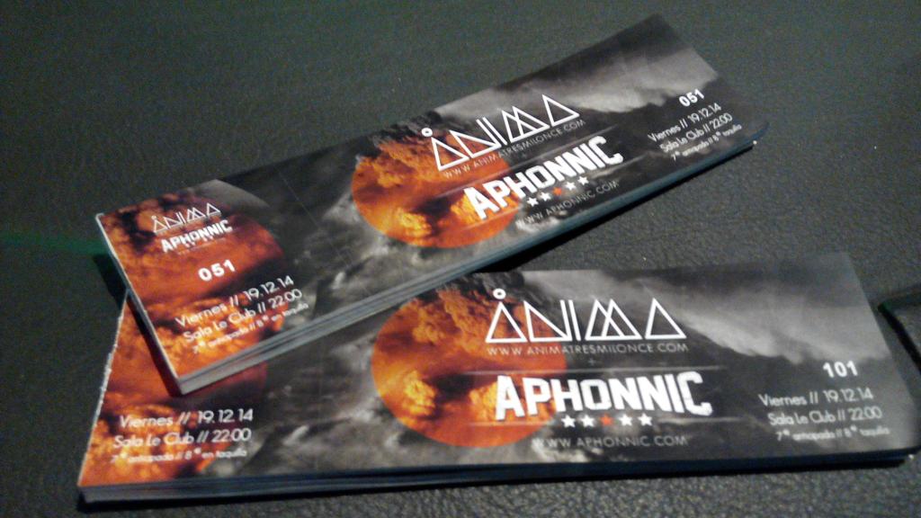 tresmilonce's tweet photo. Entradas anticipadas para el 19 de diciembre con @aphonnic en Leclub en @malteando y @ZinkTattoos. Vamos! Ånim@!! :) http://t.co/UWzH1qdEmD