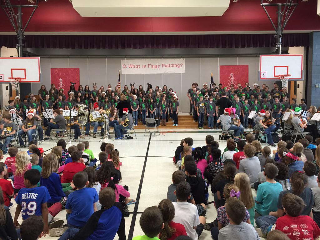 TexasCelloUSS's tweet photo. CTMS Fine Arts spreading holiday cheer at our four elementary schools @CTMSBulldogs http://t.co/gUWnBNT5AC