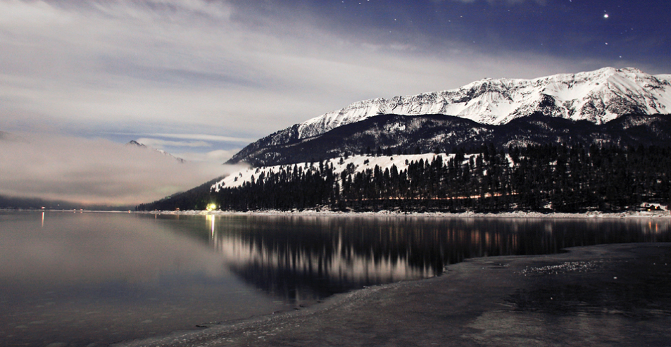 TravelOregon's tweet photo. There are endless opportunities for adventure as you discover winter in the Wallowas: http://t.co/DzrqodWqqM http://t.co/HPaVN6VO03