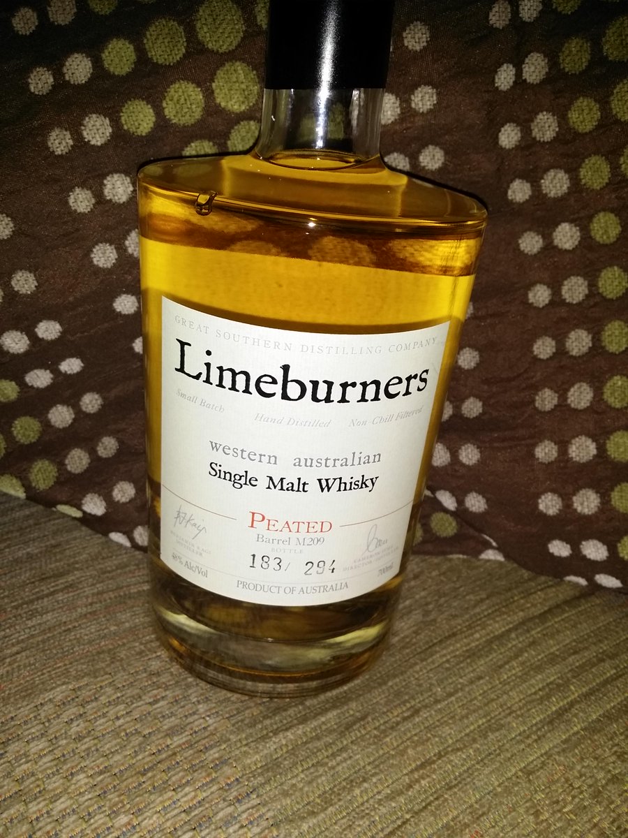Ardbaggie's tweet photo. Good times 2014 review
@Limeburners1 sharing this with the UK #whiskyfabric @wetwewhistle http://t.co/K9SwkT0DwF