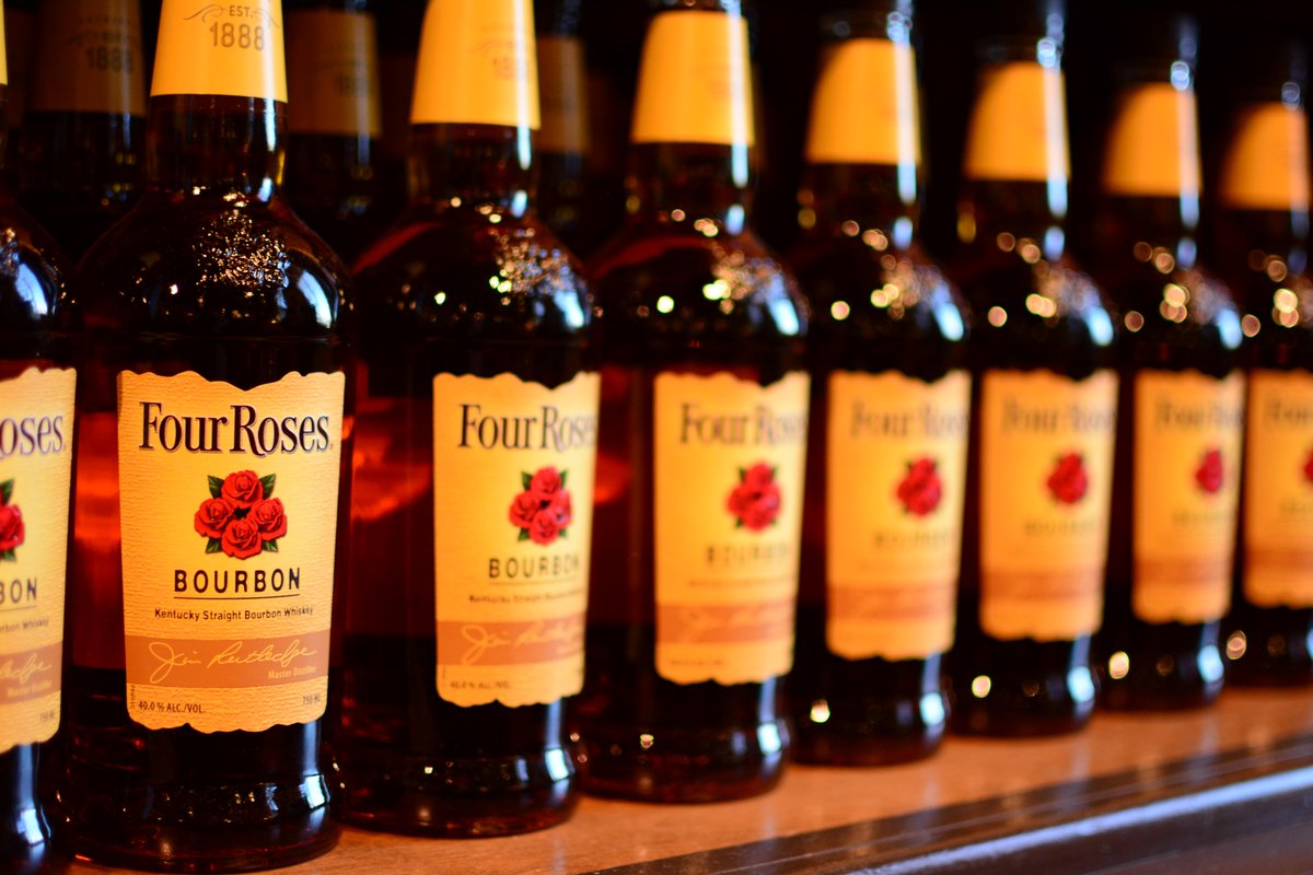 Long day? Let us help you out with that. #happyhour #its5oclocksomewhere