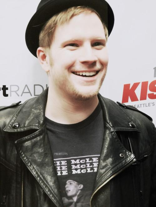 BrendoninPanic's tweet image. @patrickinfob is hotter with a beard tbh.