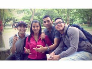 TriboOfficial's tweet photo. Con unos causas.. http://t.co/fyB51T8Zxi