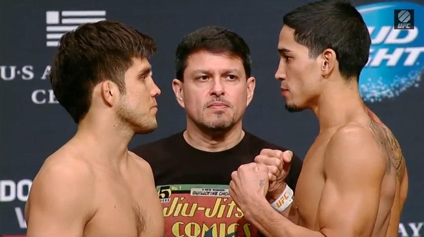 TheUFCDay's tweet photo. Pesagem: @HenryCejudo encara @DustinKimura após baterem o peso. #UFC #UFConFOX13 http://t.co/HWYN2pGDNE