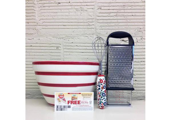 MPressBlog's tweet image. With this #HappyHavartiHolidays Gift Pack from @ArlaDofino and @AvecMallory! #giveaway ooh.li/ba92e5b