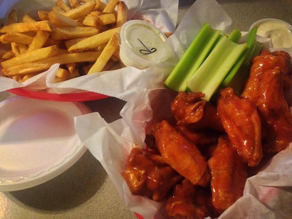 IT'S FRIDAY PEOPLE! FRIDAY! TELL EVERYONE! OR just say "Hello!" When you see them tonight at Edz Wingz. Open until 11