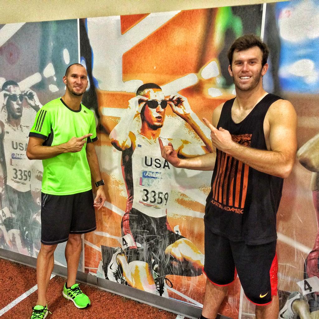 Brodiesmith21's tweet image. Still can't believe I got to meet @Jwariner! Just another reason I love training at @mjp360 #3GoldMedals #TrainFast