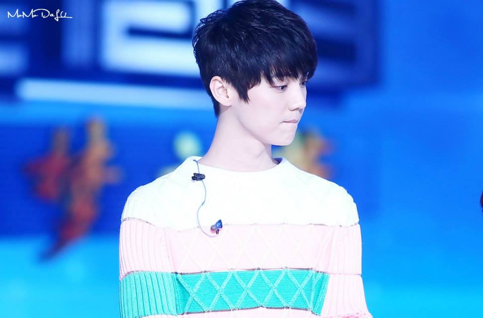15Amor9's tweet photo. [FANTAKEN] 141211 LUHAN @ Dream Star Partner Rehearsal. http://t.co/AYiH1xuDs2