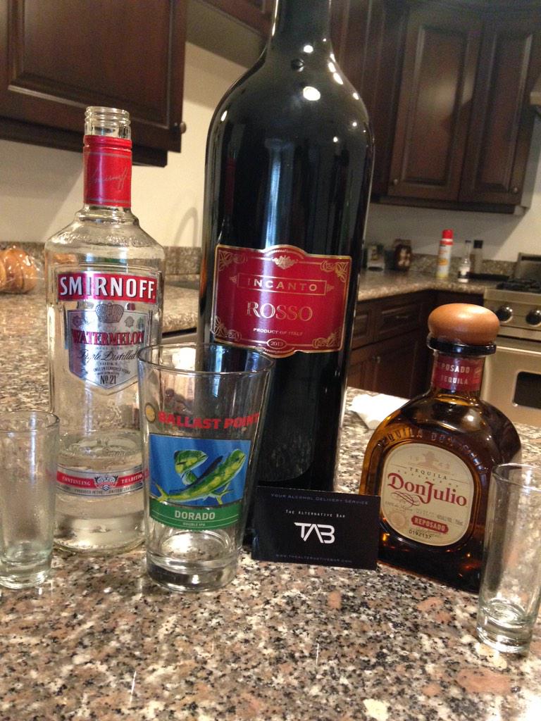 ortizchristian5's tweet image. #fridaybegins @TABmobileapp