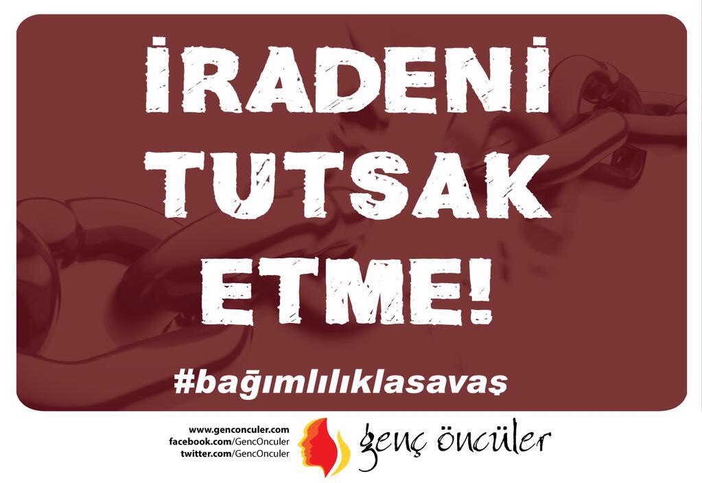mediattick's tweet photo. Genç Öncüler bu gece #bağımlılıklasavaş diyor ve dört bir yana afiş asıyor... http://t.co/5SNAxUXZav