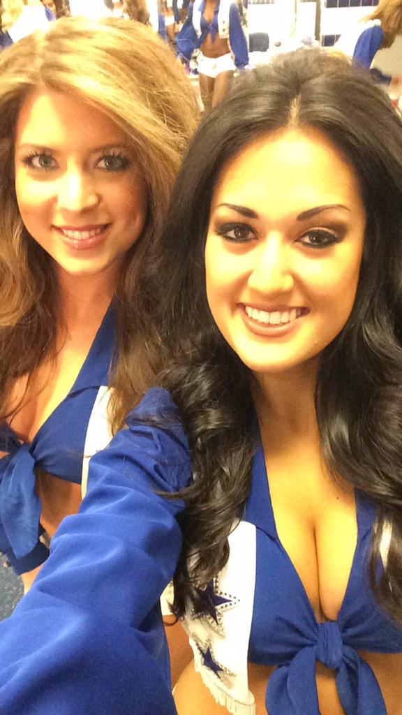 jessmarie127's tweet photo. Haaappppyyyy Biiirrrthdayyyy @DCC_Danielle!!!! 💗💗💗💗 http://t.co/EUqgrEBCD8