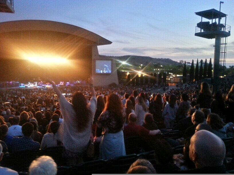 NativeSummer1R's tweet photo. "Such a great concert... I had a great time. As ..." (on #NATIVESUMMER http://t.co/9SzXi5PNUx by @davidrdelgado) http://t.co/LHWlvUZDqo