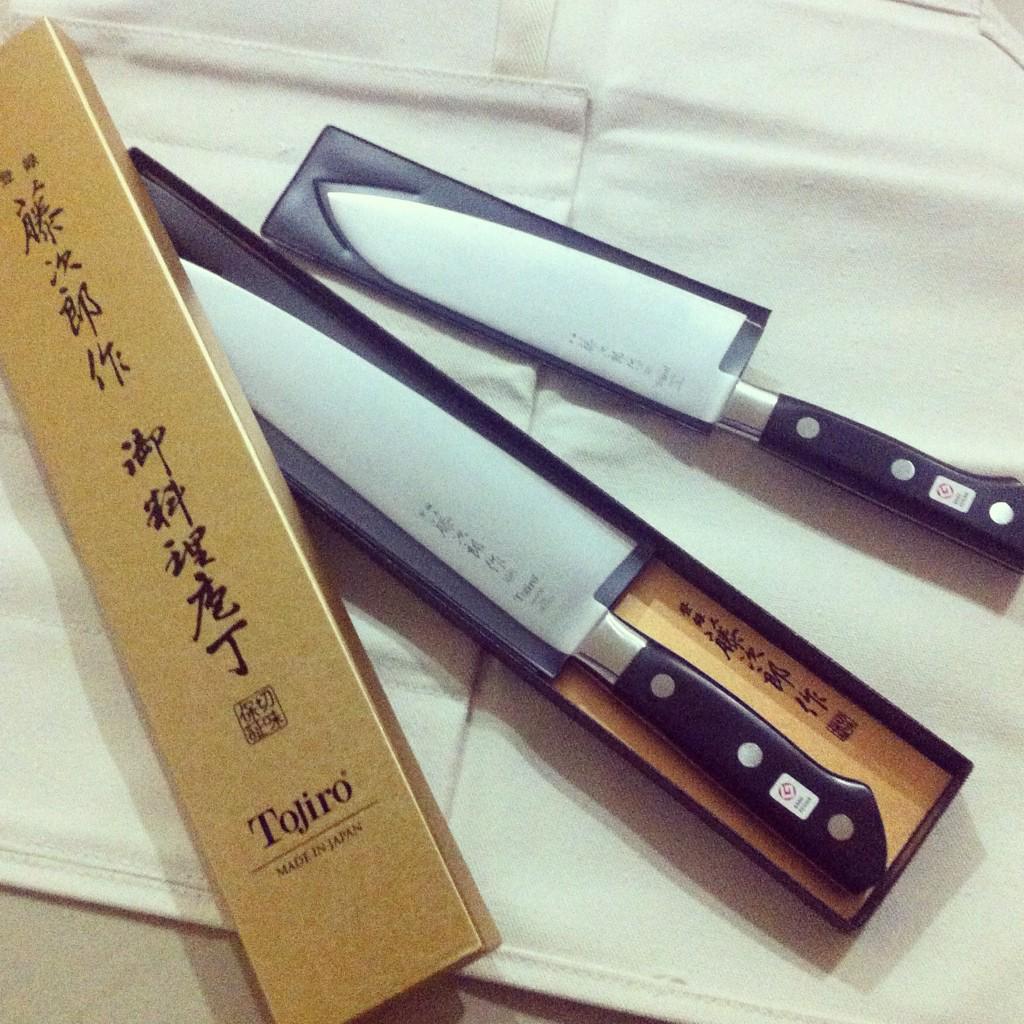 Extremely sharp toy for Chef