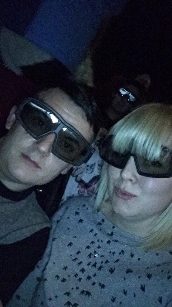 thisismechell87's tweet image. Amazing night watching #TheHobbit #OneLastTime finally watched a film the day it's released! So sad it's the last one