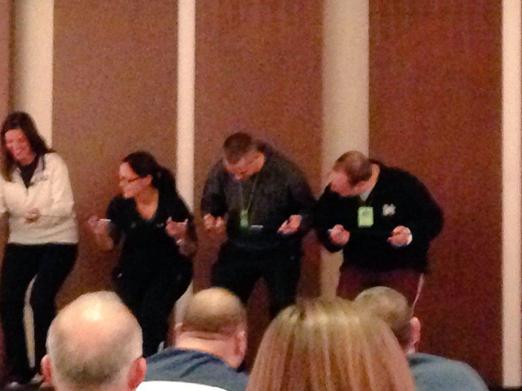 WCTrojanSball's tweet photo. Team building activities with @CarylDrohan #fastpitchfun
@SportsClinics http://t.co/F4am4MM9bA