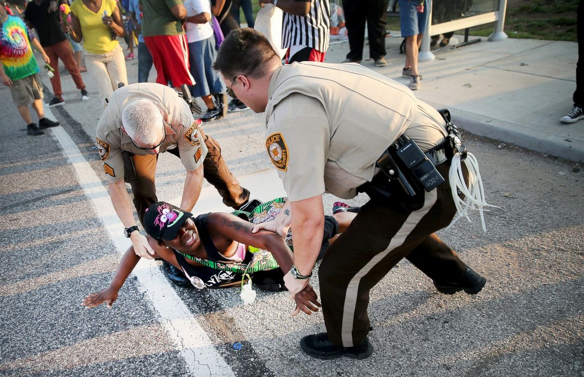 xDraftz's tweet image. get out of our streets and get a job and make something of your life instead of laying in the fucking road