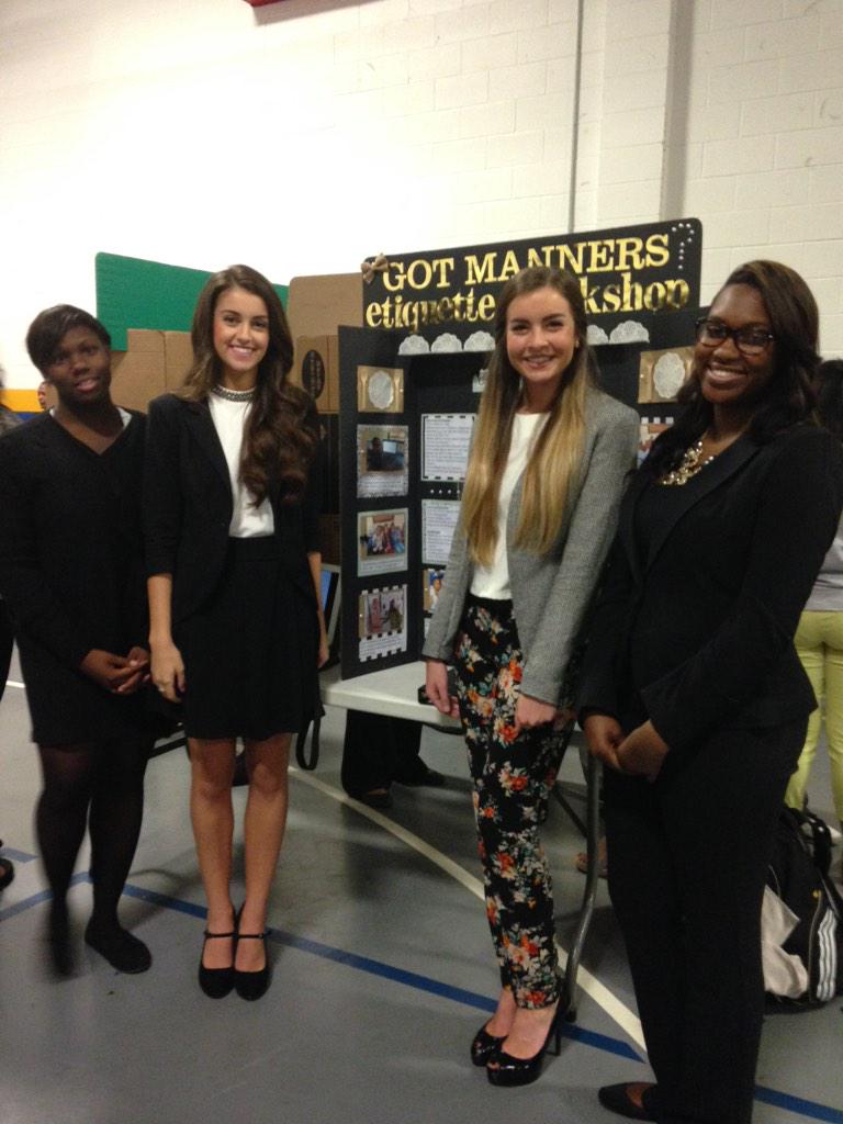 THS_EnglishDept's tweet image. #SeniorProjects #2015 #community @its_Laine_MAYNE @themblankets @TupeloHigh