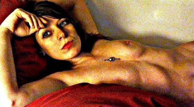 Rt if you'd draw me like one of your french girls! http://t.co/iKaJrw8VER