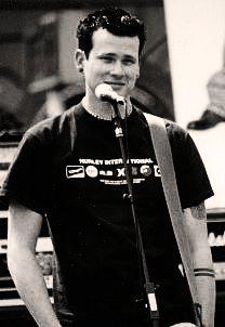 HAPPY BIRTHDAY TOM DELONGE THANKS FOR ALL THE FUNNY SONGS AND JOKES AND FOR BEING IN BLINK 182 