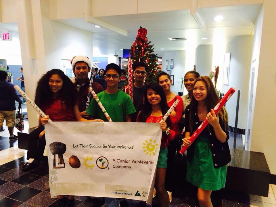 LocoGuam's tweet photo. Sugar Plum wrapping was truly a wonderful experience &amp; great cause.💕 #jaguam #jaginaction #juniorachievementguam http://t.co/0MG5LoLoIV